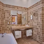De Bourgtheroulde, Autograph Collection 5* Rouen
