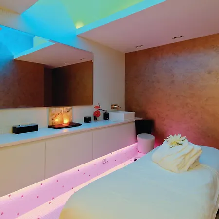 De Bourgtheroulde, Autograph Collection Rouen