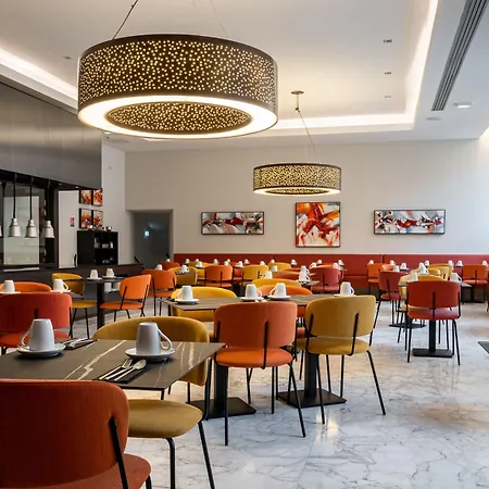 De Bourgtheroulde, Autograph Collection