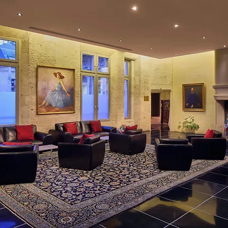 De Bourgtheroulde, Autograph Collection 5*