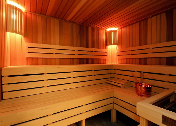 De Bourgtheroulde, Autograph Collection 5*